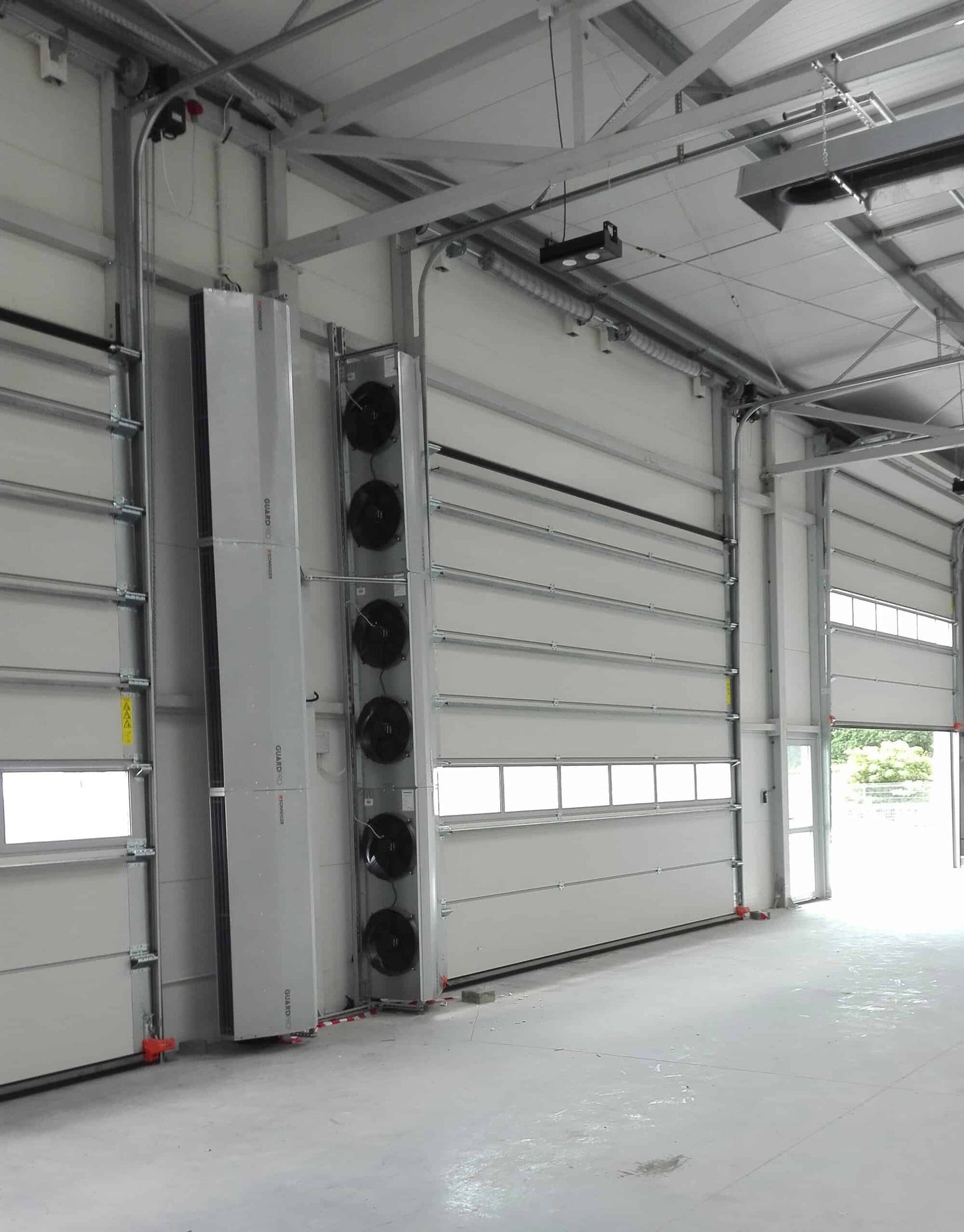 Sonniger GuardPro Industrial Air Curtain (LPHW, electric or ambient air options)